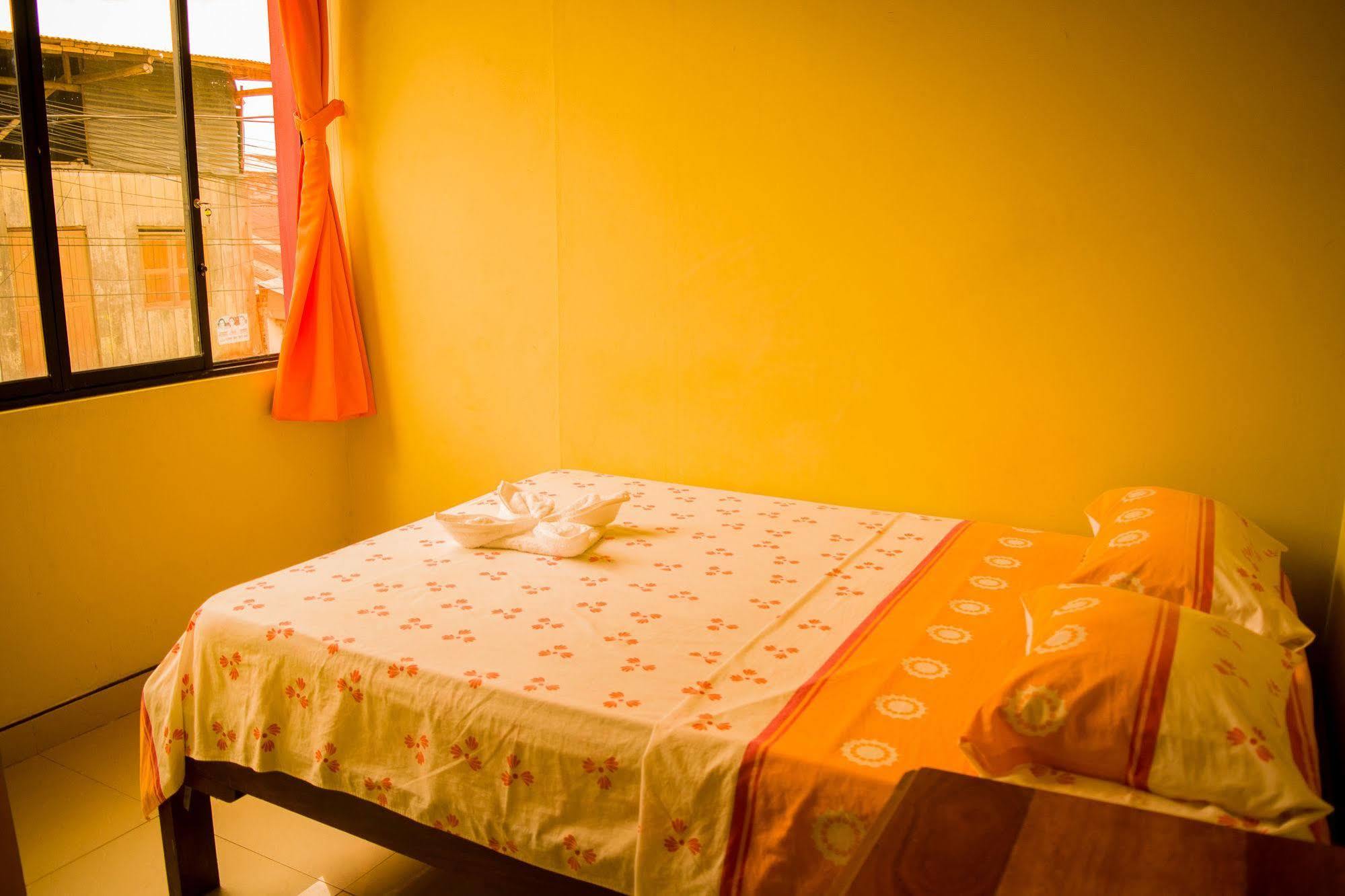 Hospedaje Las Amazonas Iquitos Exterior foto